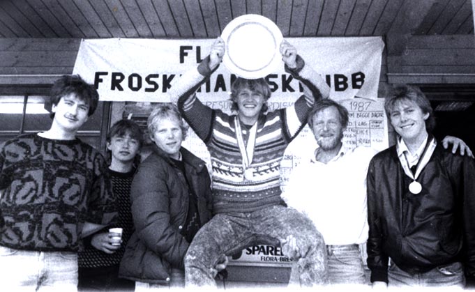 1987